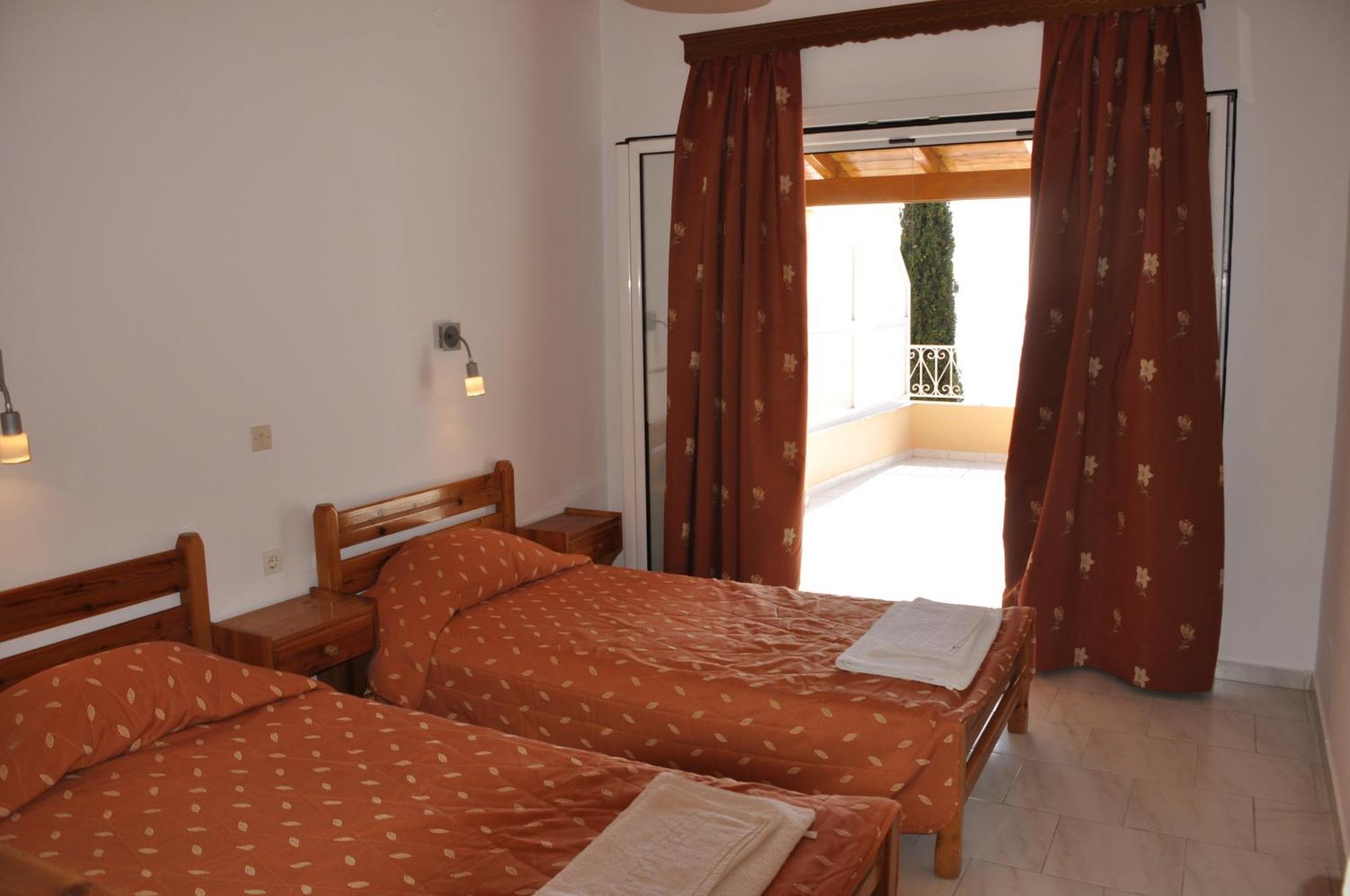 Stella'S Apartments Agios Gordios  Rum bild