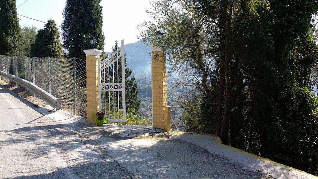 Stella'S Apartments Agios Gordios  Exteriör bild